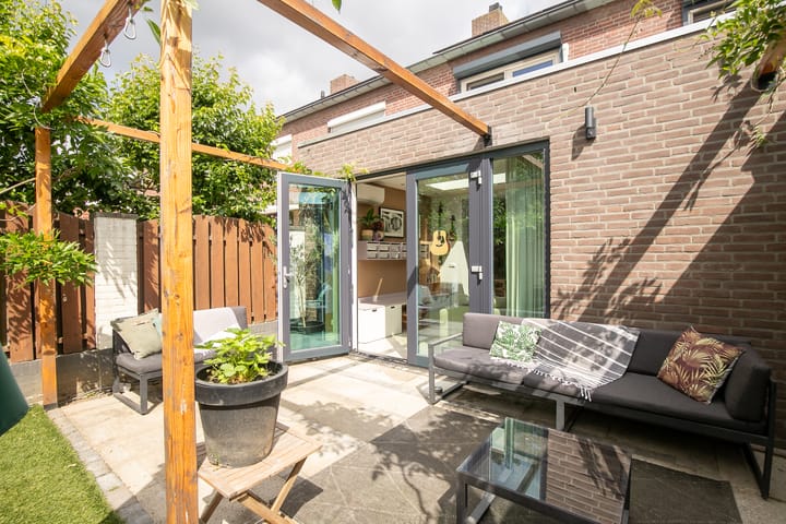 Foto 21 van Velgraafweg 18