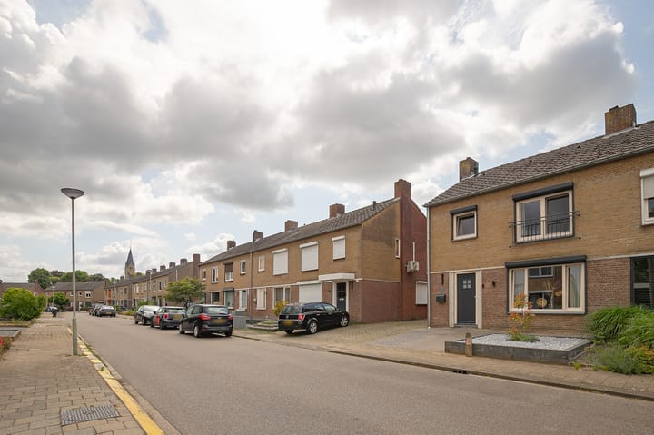 Foto 23 van Velgraafweg 18