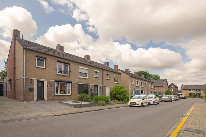 Foto 24 van Velgraafweg 18