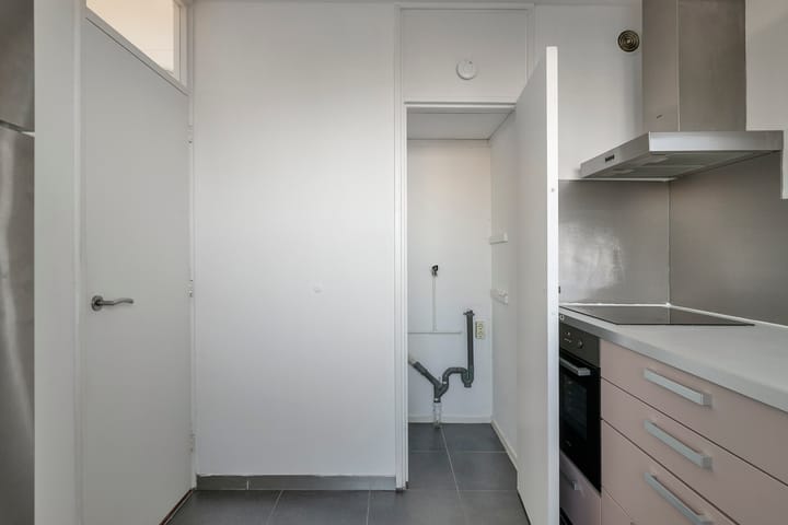 Foto 11 van Bart Verhallenplein 166