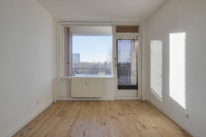 Foto 15 van Bart Verhallenplein 166