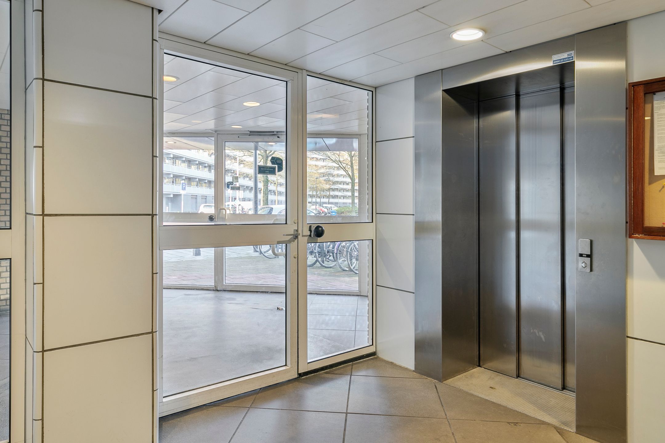 Foto 27 van Bart Verhallenplein 166