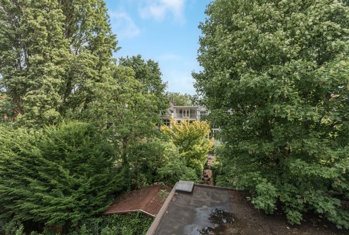 Photo 14 of Agniesestraat 11-C