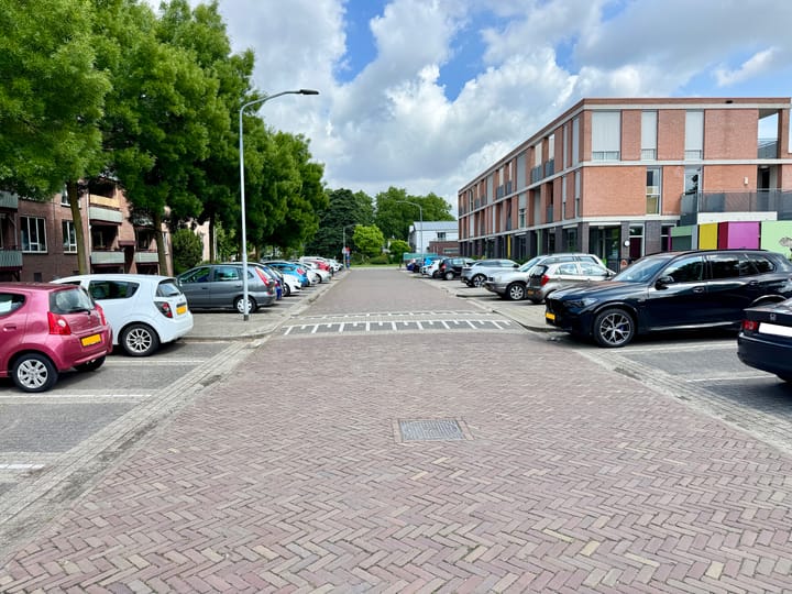 Foto 24 van Staringstraat 13