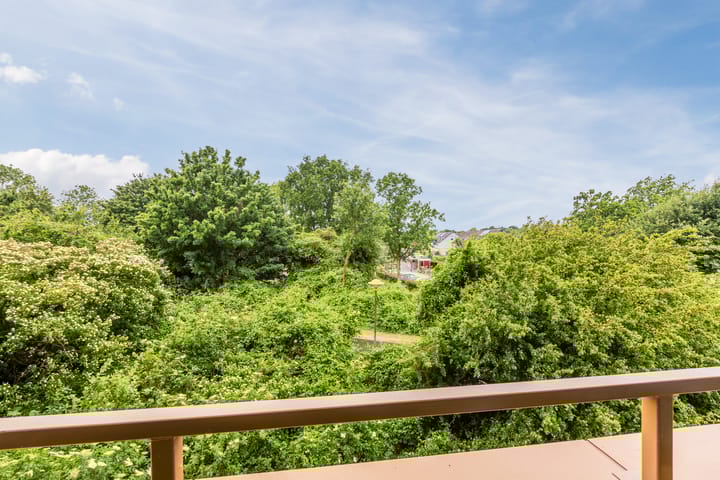 Foto 28 van Bremenstraat 191