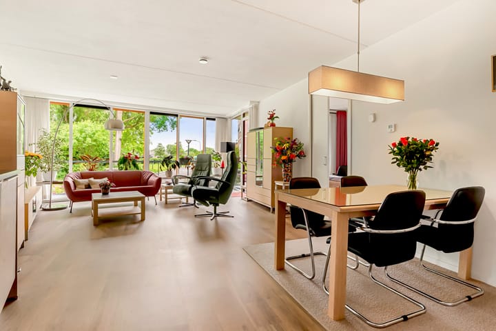 Foto 3 van Lessestraat 260