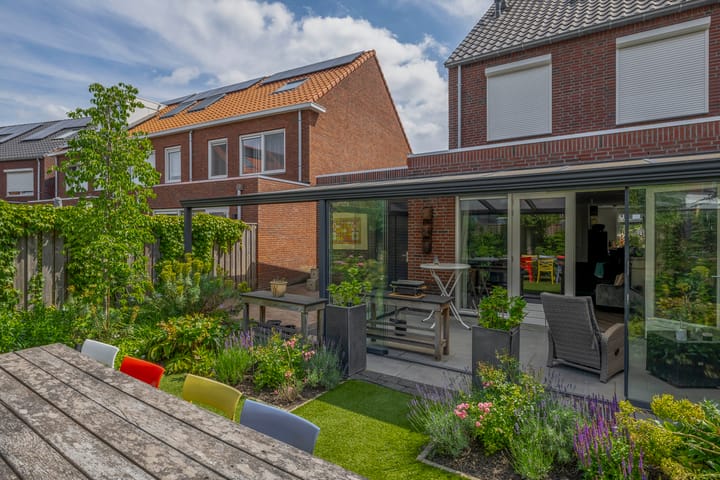 Photo 30 of Laan door de Panakkers 22