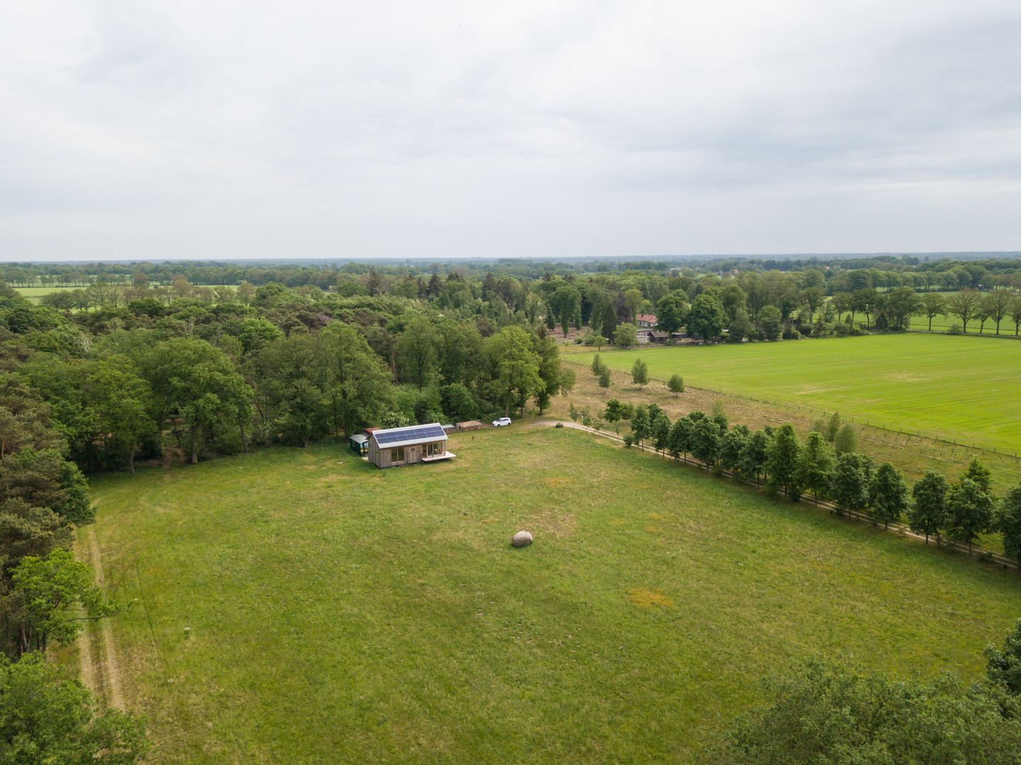 Bekijk foto 2 van Vragenderweg 2
