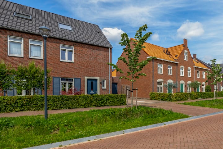 Photo 38 of Laan door de Panakkers 22