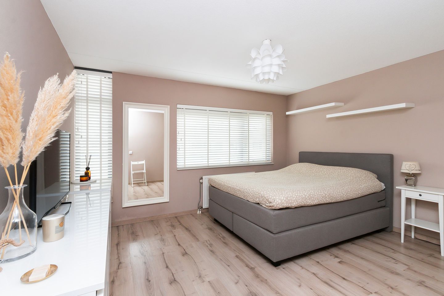 Foto 19 van Amazone 264