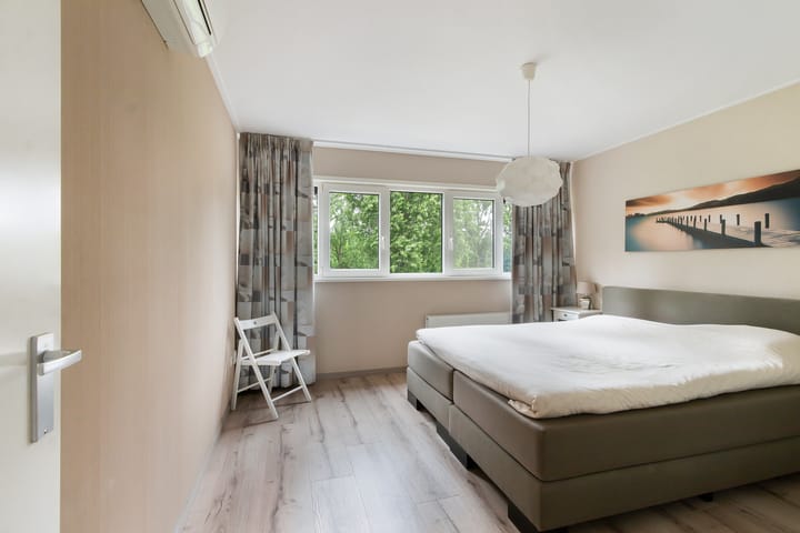 Foto 23 van Amazone 264