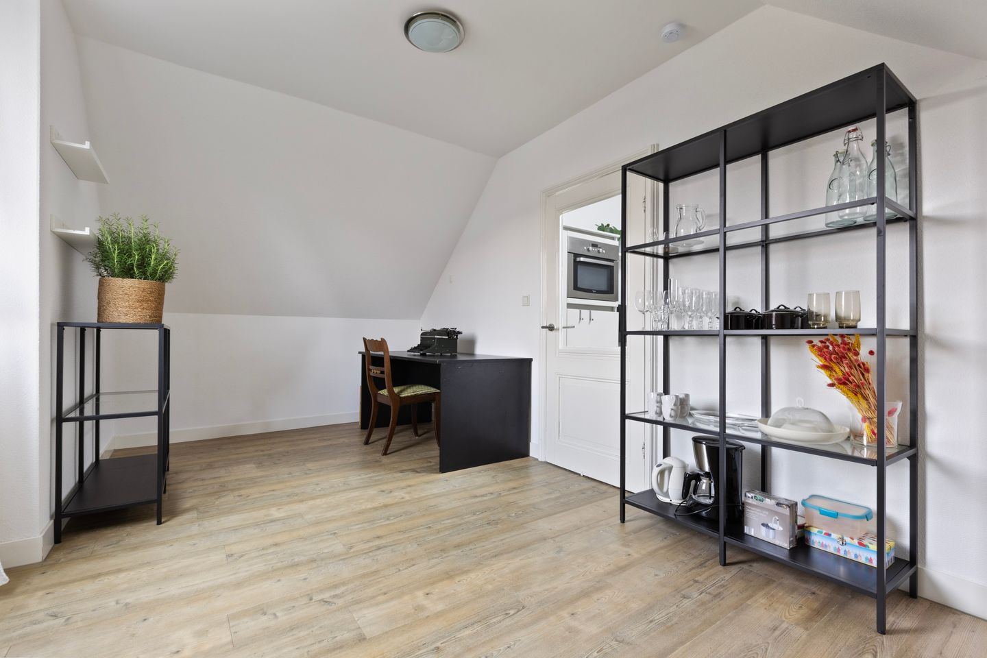 Foto 19 van Groesbeeksedwarsweg 60-A