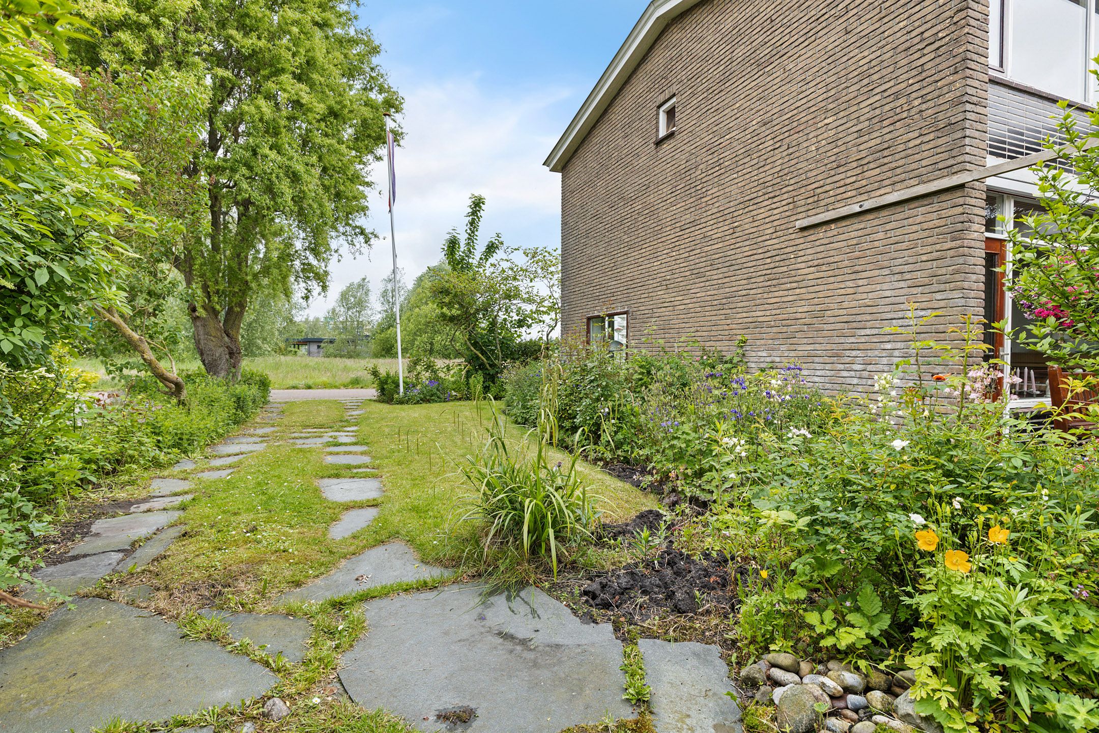 Foto 39 van Saturnusstraat 4