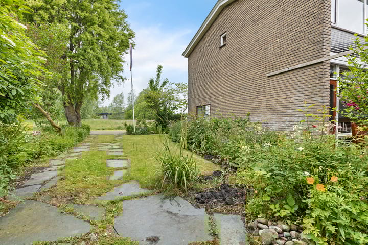 Foto 39 van Saturnusstraat 4