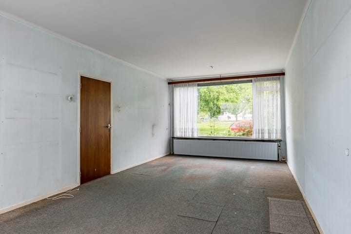 Photo 3 of Hazelaarstraat 2