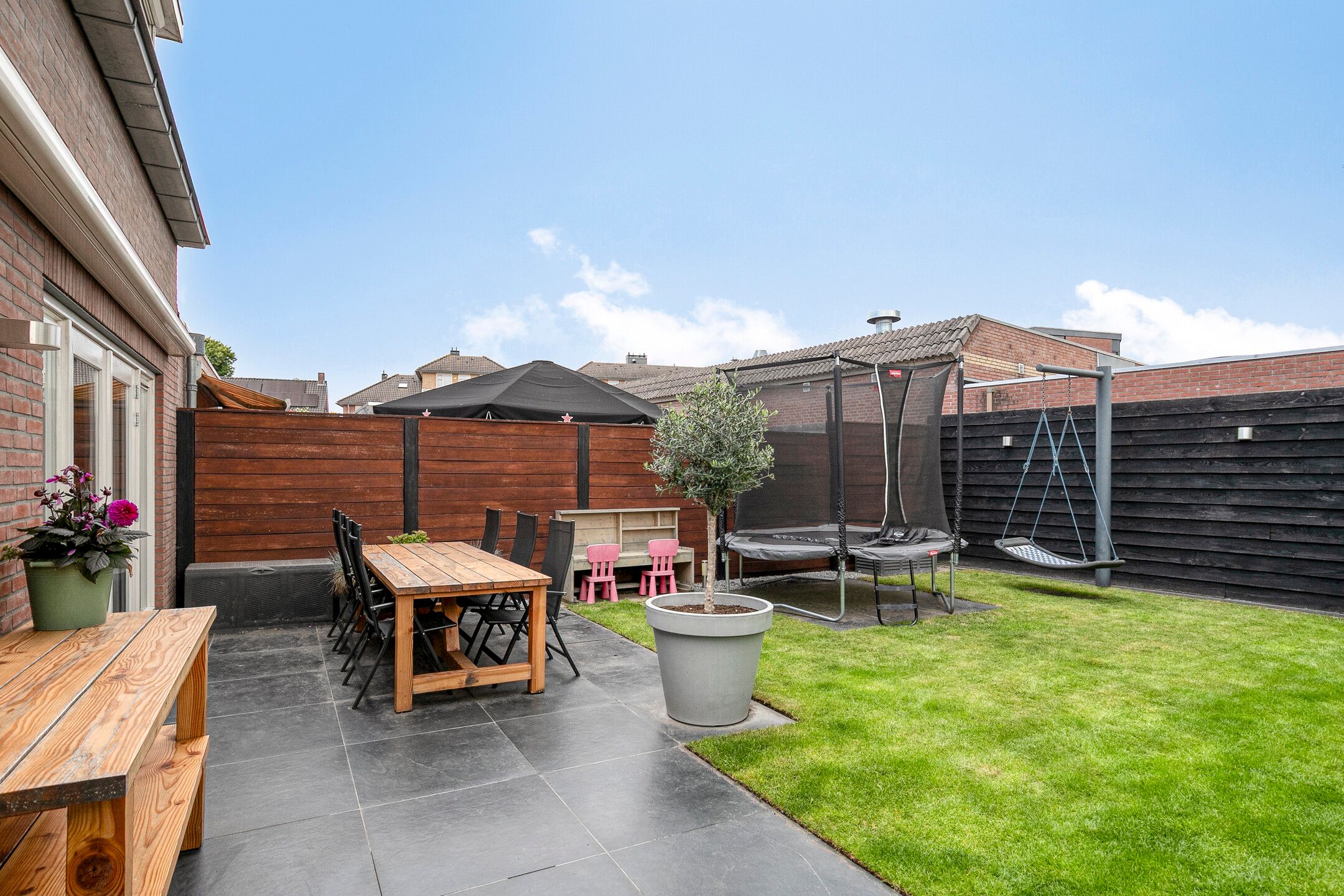 Foto 24 van Onze Lieve Vrouweschutsstraat 17