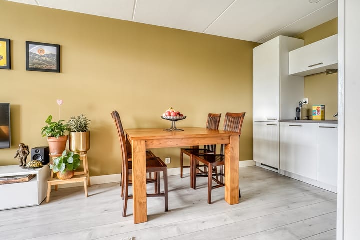 Foto 16 van Korenbloemlaan 12