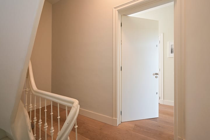 Foto 5 van Witte de Withstraat 3