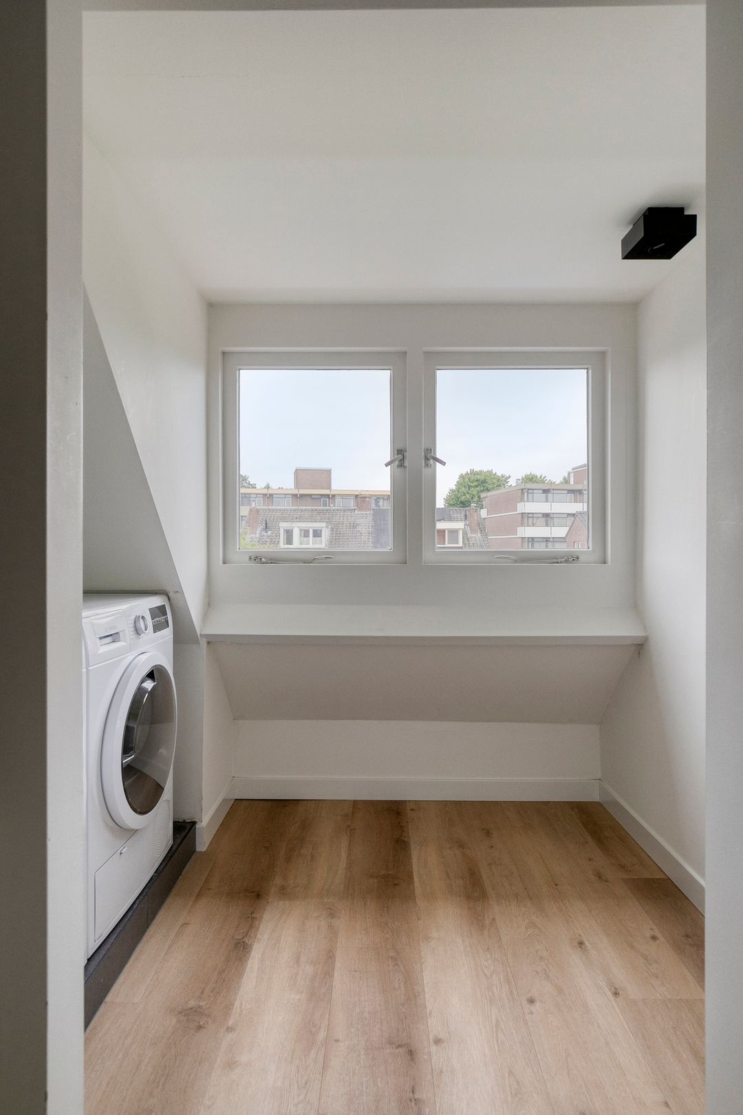 Photo 23 of Prins Alexanderstraat 26