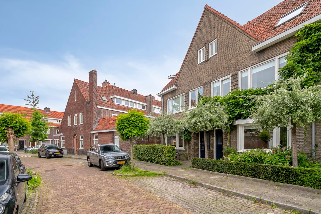 Photo 32 of Prins Alexanderstraat 26