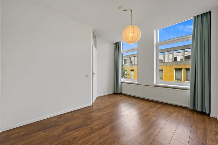 Foto 24 van Rembrandtstraat 93