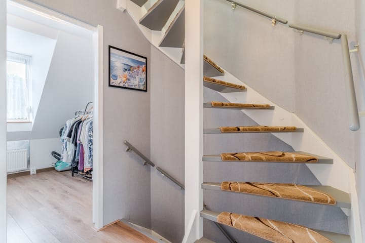 Foto 19 van Grevenbichtstraat 46