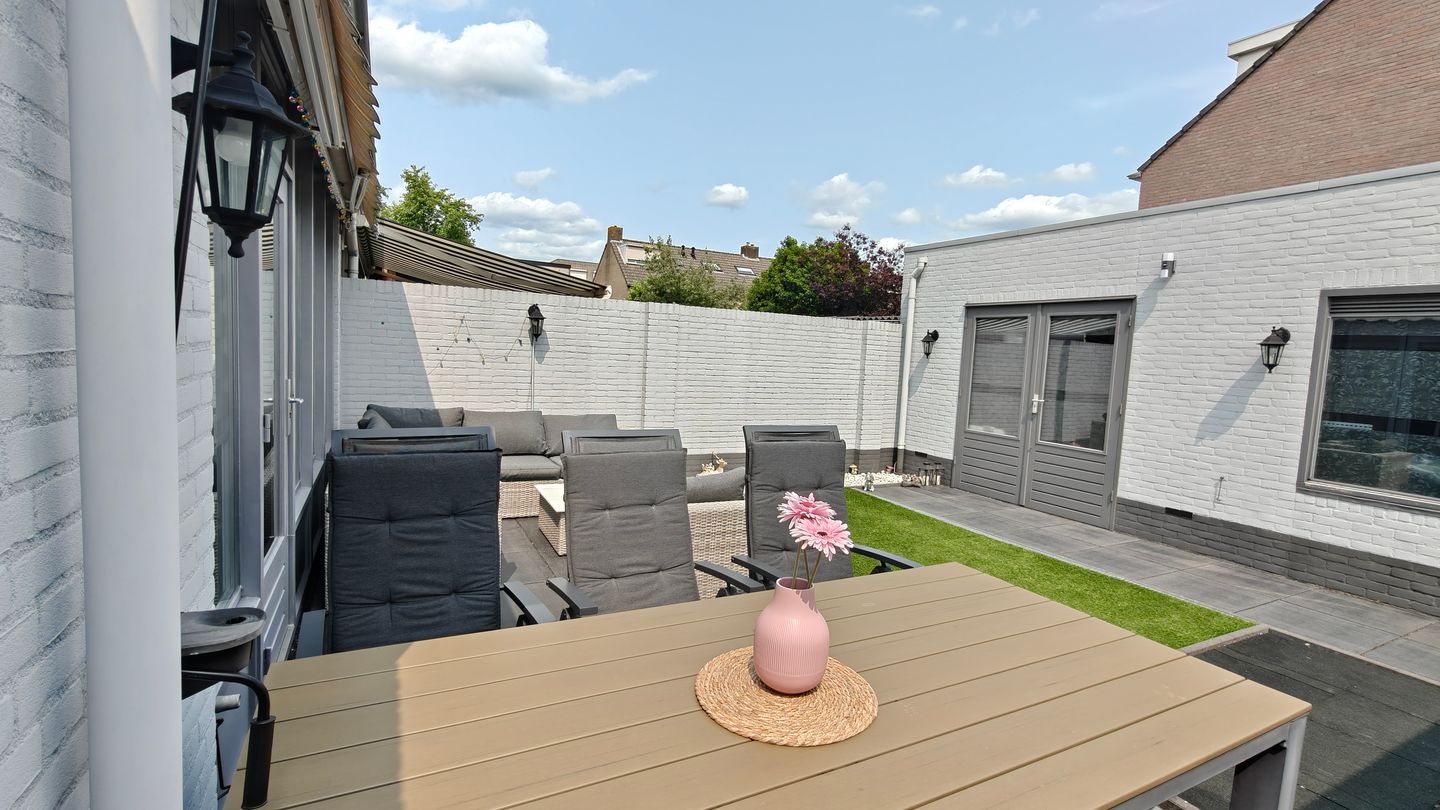 Foto 25 van Grevenbichtstraat 46