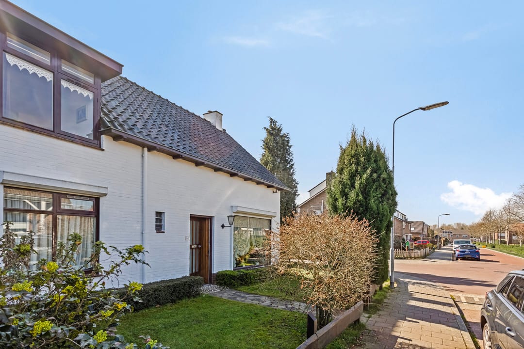 Foto 8 van Margrietstraat 5