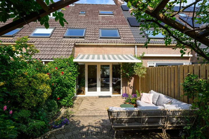 Foto 27 van Joris Ivensstrook 6