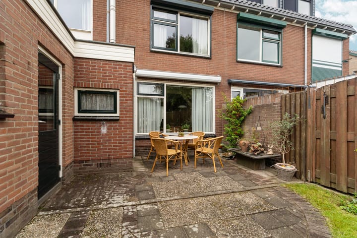 Foto 44 van Tulpenstraat 7