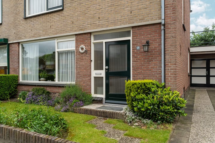 Foto 48 van Tulpenstraat 7