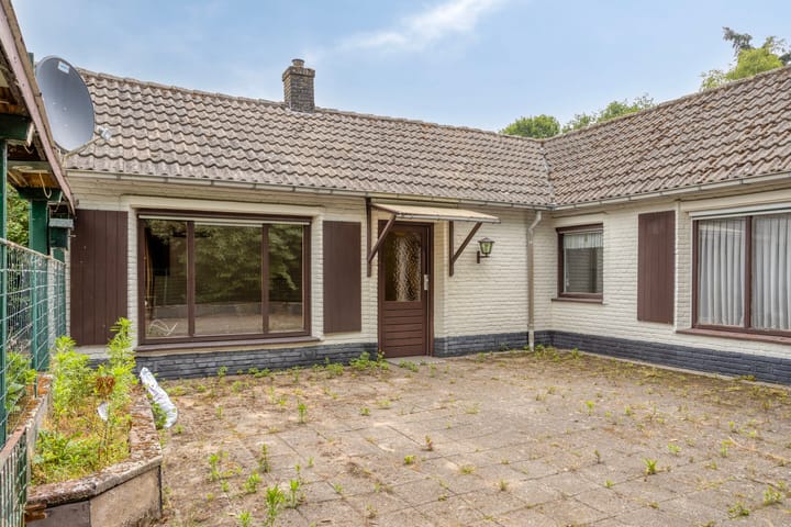 Foto 11 van Westelbeersedijk 61