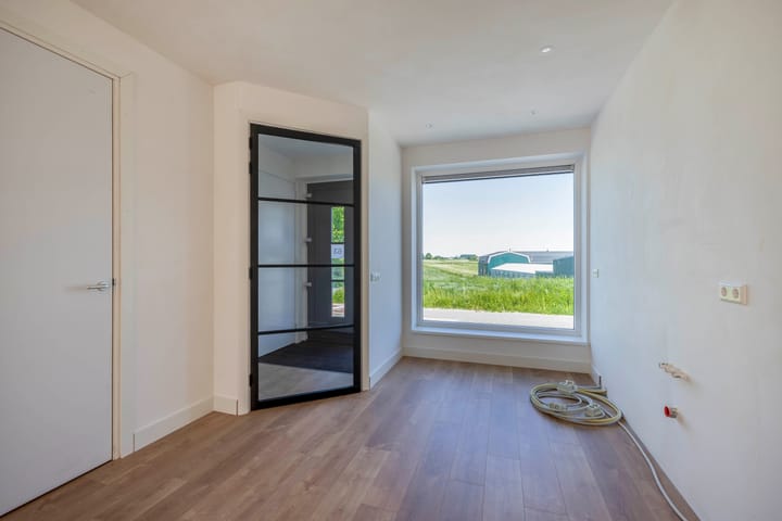 Foto 6 van Voorweg 63