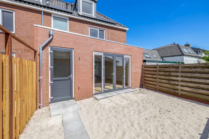 Foto 15 van Voorweg 63