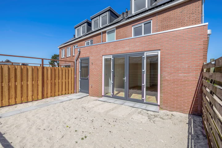 Foto 16 van Voorweg 63