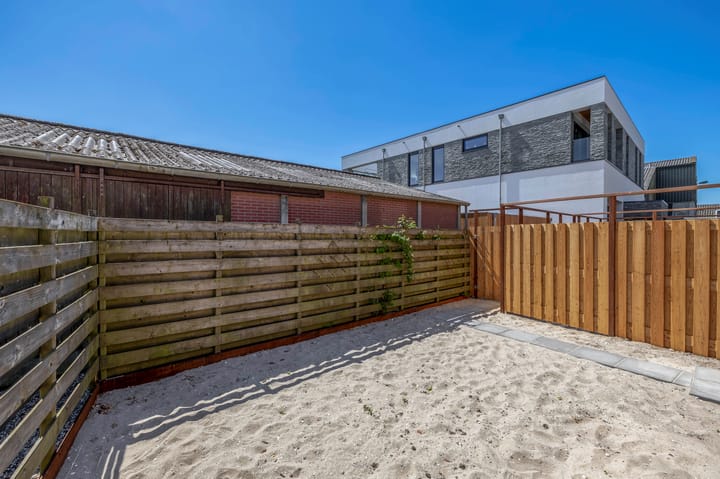 Foto 17 van Voorweg 63