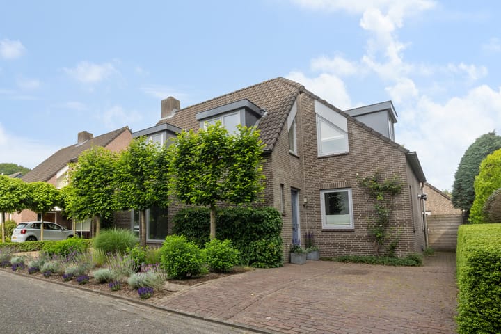 Bekijk foto van Willem Sparkweg 5