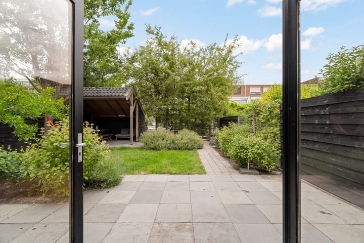 Foto 33 van Marius Richtersstraat 15