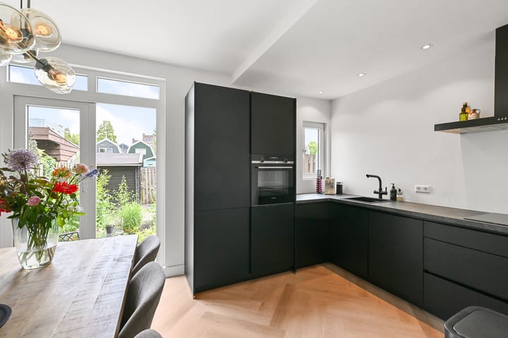 Foto 11 van Irisstraat 5