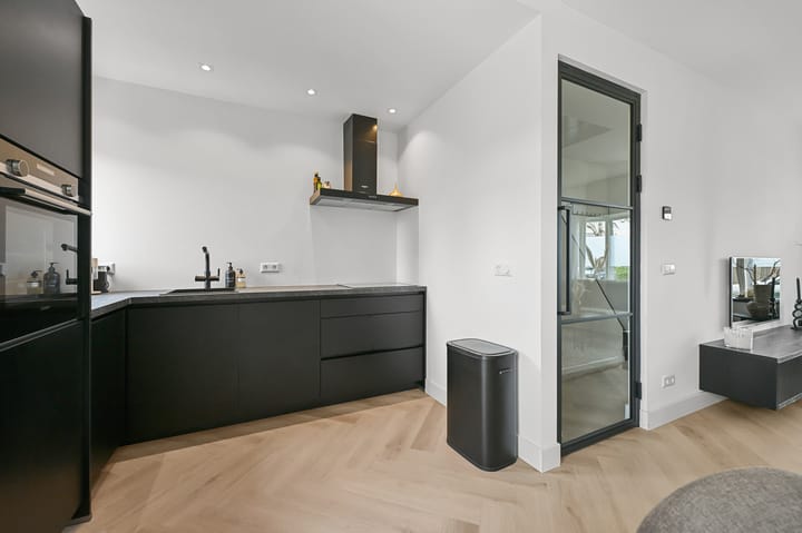 Foto 12 van Irisstraat 5