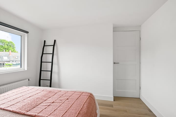 Foto 29 van Irisstraat 5