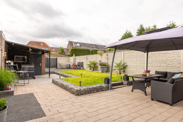 Foto 24 van Brunahildestraat 50