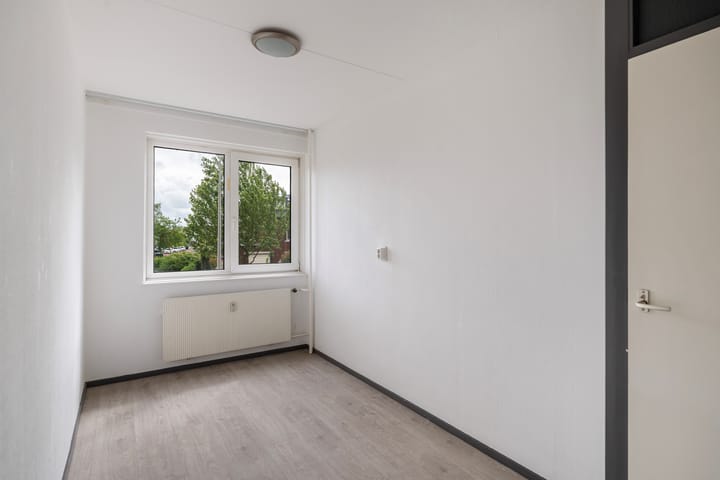 Foto 32 van Plutostraat 252