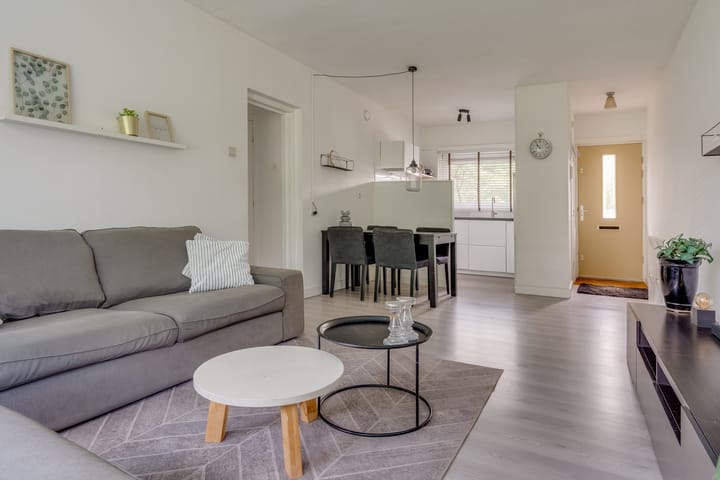 Foto 2 van Mr. G. Groen van Prinstererlaan 279