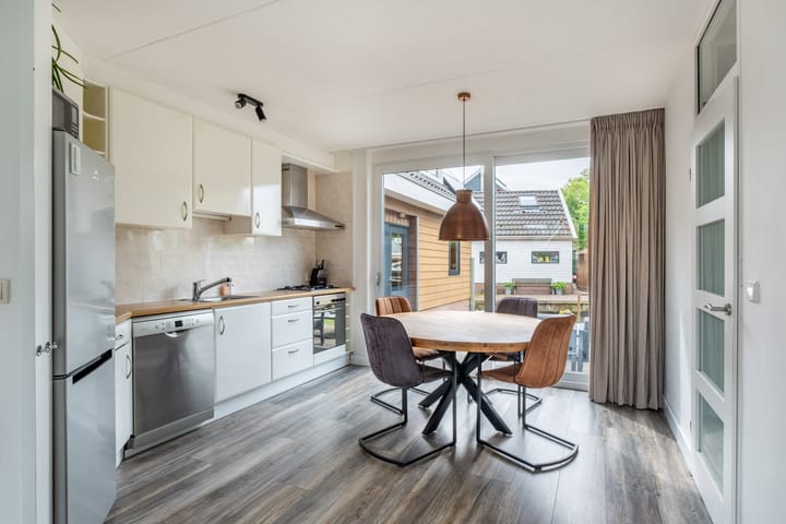 Foto 23 van Joop Schweitzerstrjitte 1