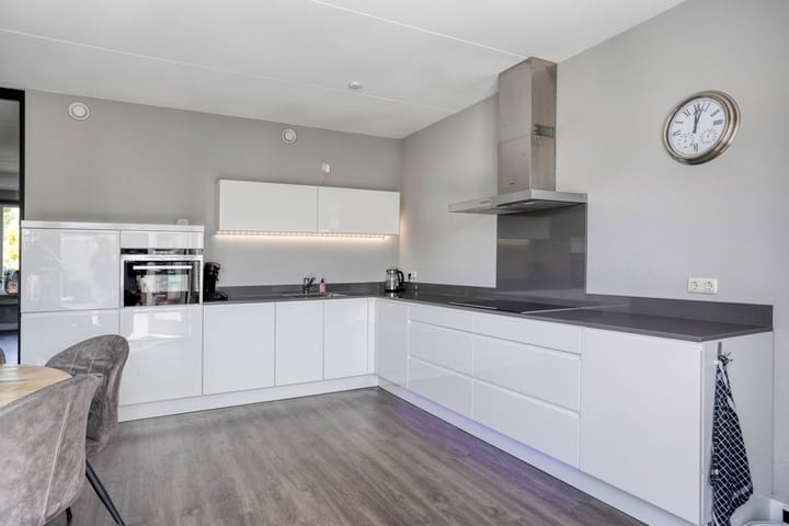 Foto 11 van Willem Hendrik Zwartallee 77