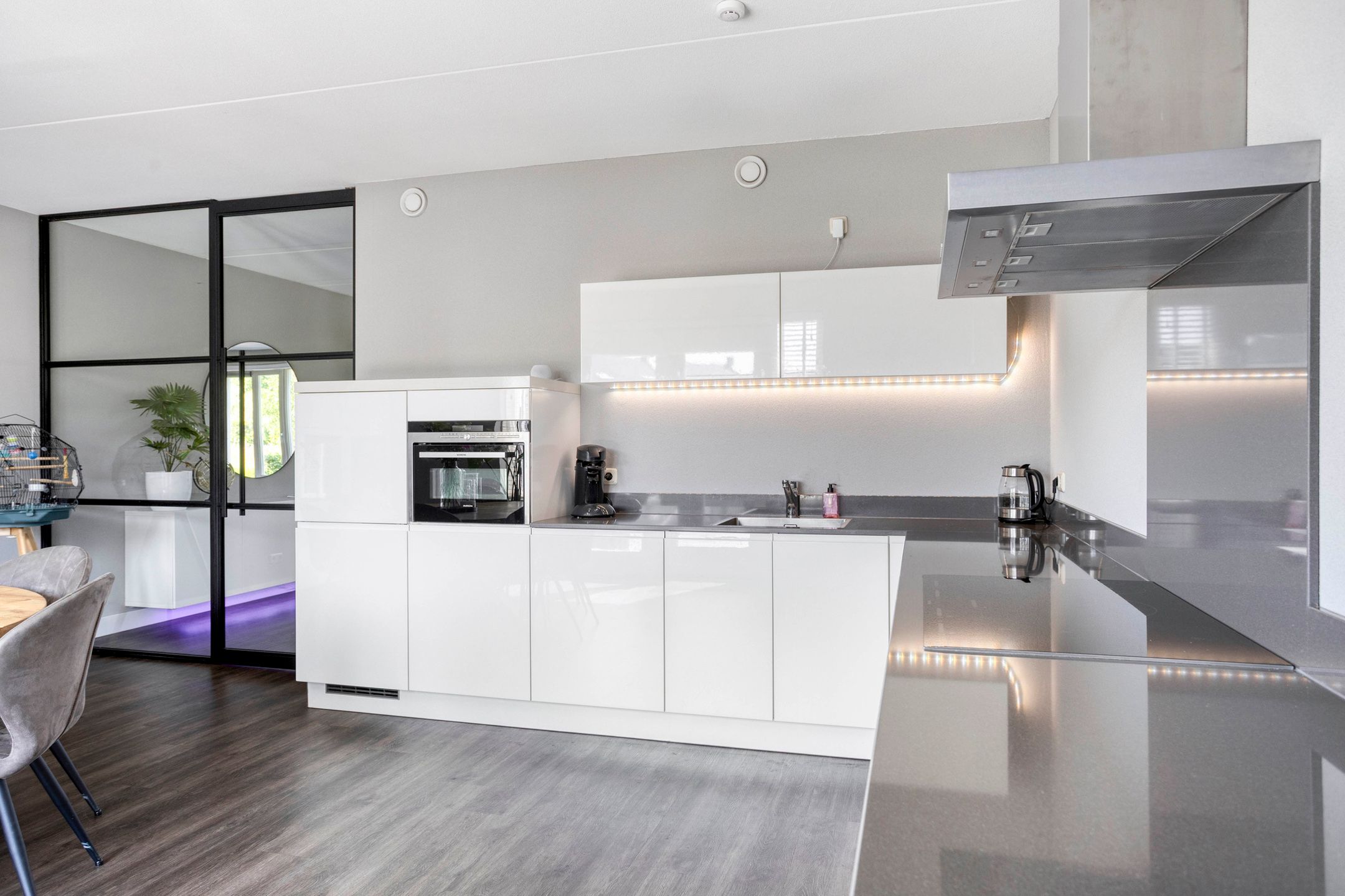 Foto 12 van Willem Hendrik Zwartallee 77