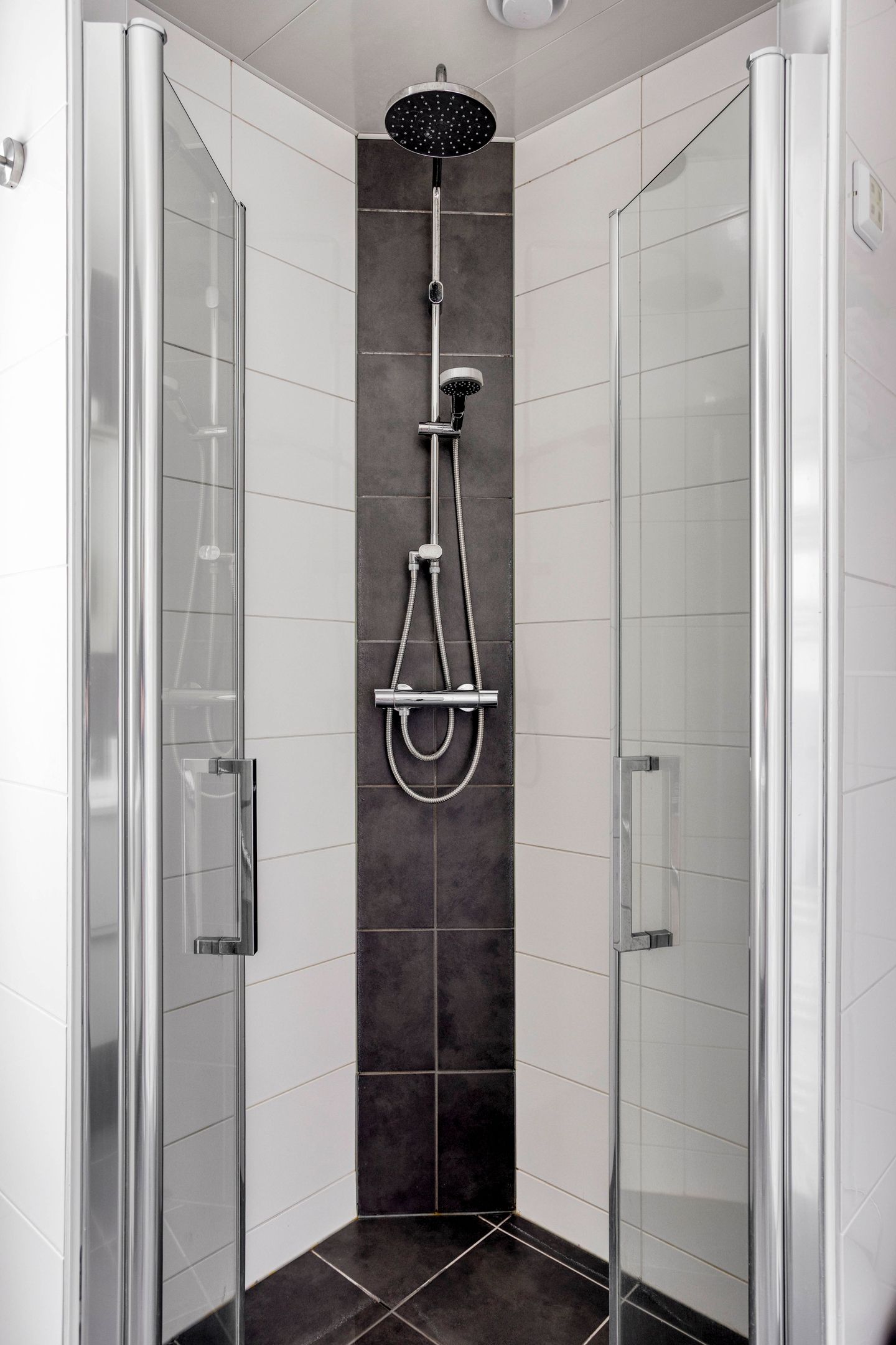 Foto 24 van Willem Hendrik Zwartallee 77