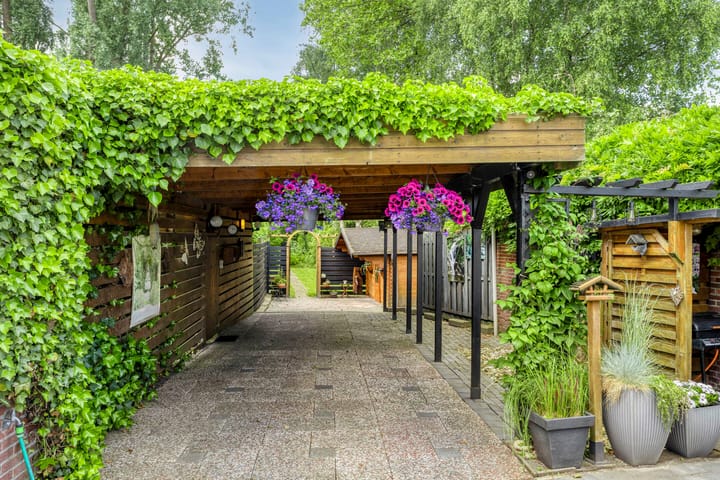 Foto 35 van Provincialeweg 25