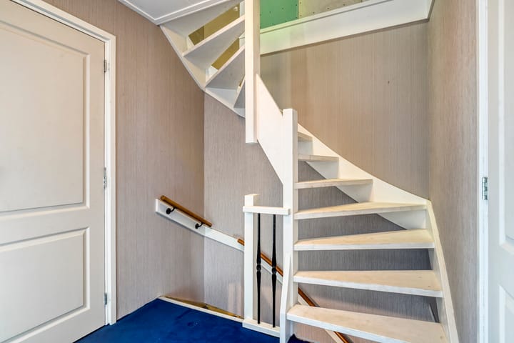 Photo 17 of Wilhelminastraat 31